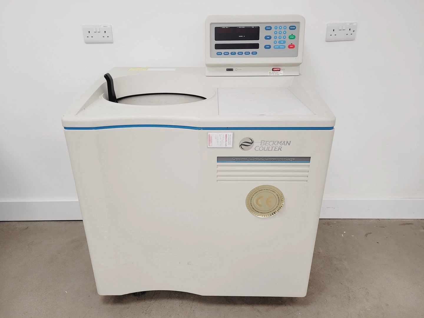 Beckman Coulter Optima LE-80K Ultracentrifuge with Rotor   Lab