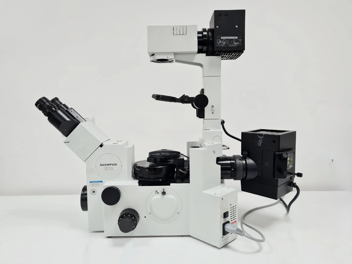 Olympus IX70 Inverted Fluorescence Microscope w/ U-ULS100HG