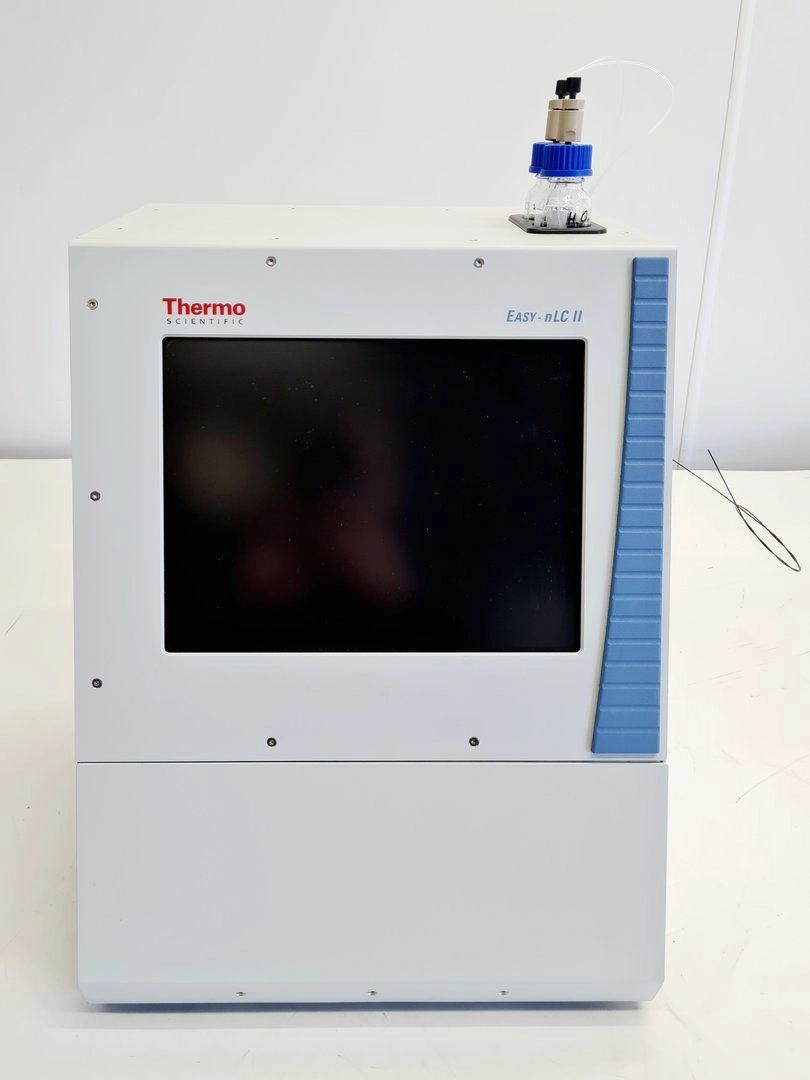 Thermo Scientific Easy-nLC II Nano-flow Liquid Chromatography System Lab