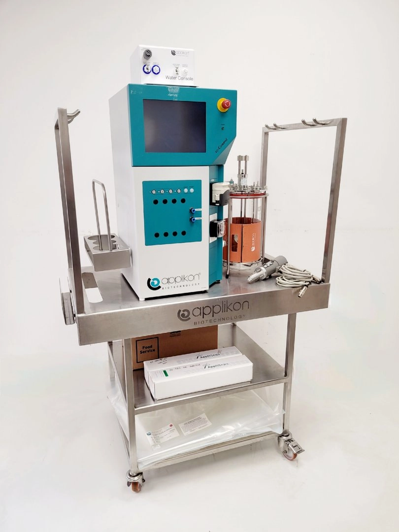 Applikon Biotechnology EZ-Control Z310110010 Bioreactor System Lab