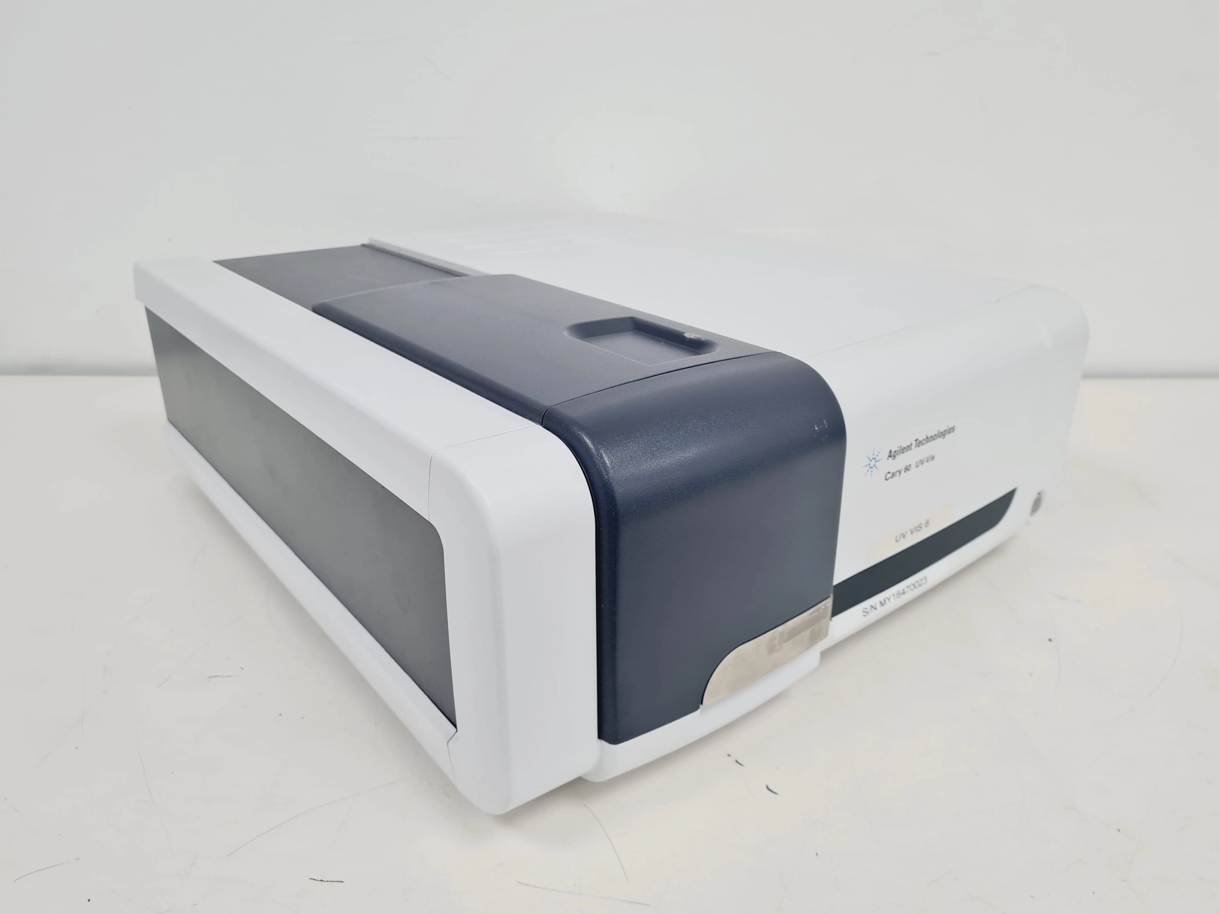 Agilent Technologies Cary 60 UV-Visible Spectrophotometer Lab