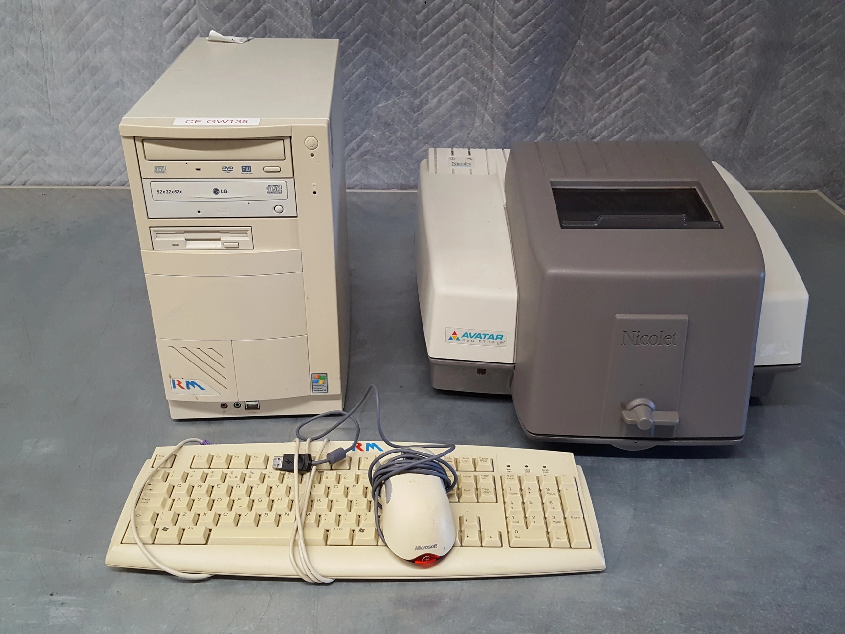 Thermo Nicolet Avatar 360 FTIR System with PC &amp; Software Lab