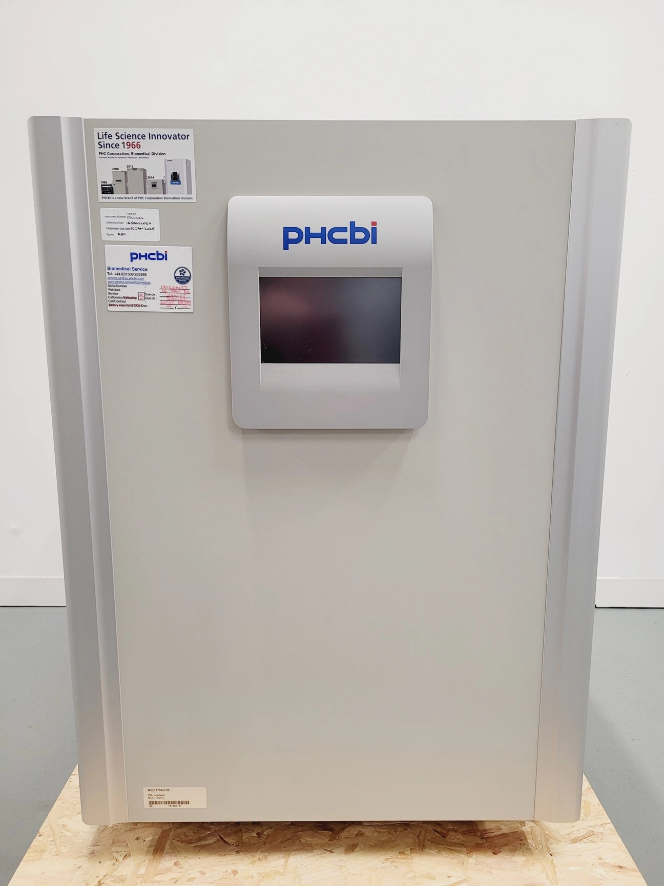 PHCBI CO2 Incubator Model - MCO-170AICD-PE Lab