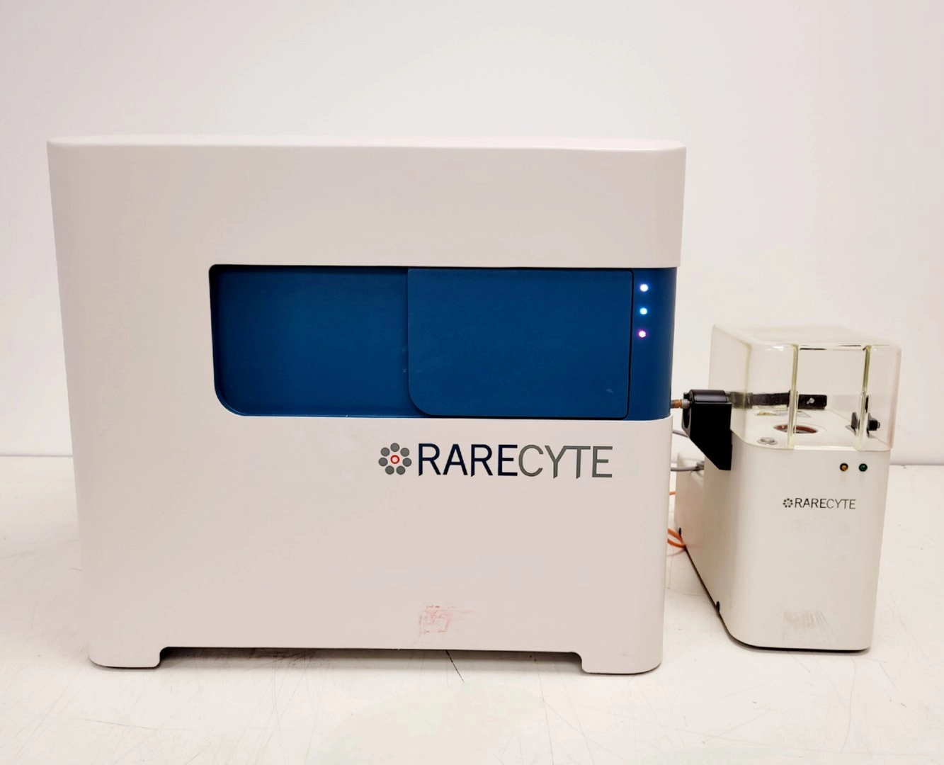 RareCyte CyteFinder &amp; CyteSealer Liquid Biopsy Analysis System Lab