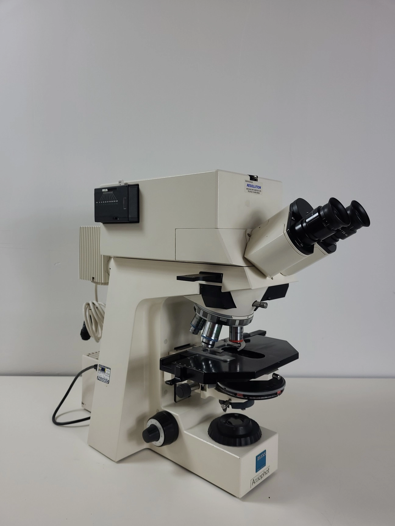 Zeiss Axiophot Microscope w/ 5 x Zeiss Plan-NEOFLUAR Objectives Lab