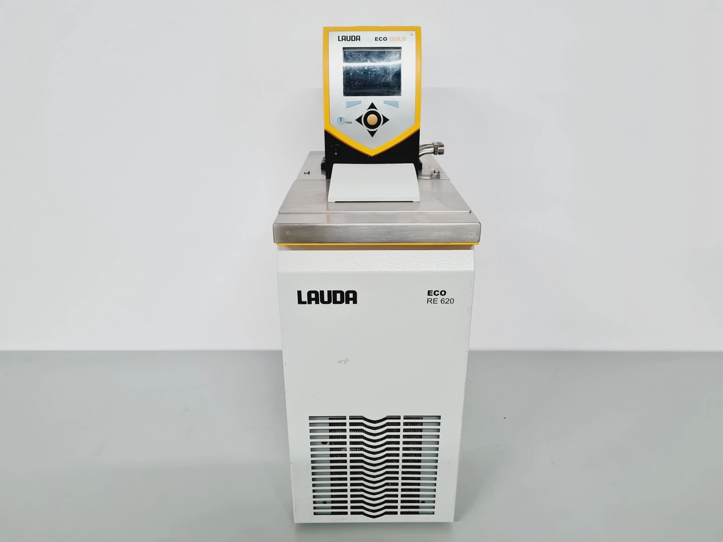 Lauda Eco Gold with Lauda Eco RE 620 G Water Bath Lab