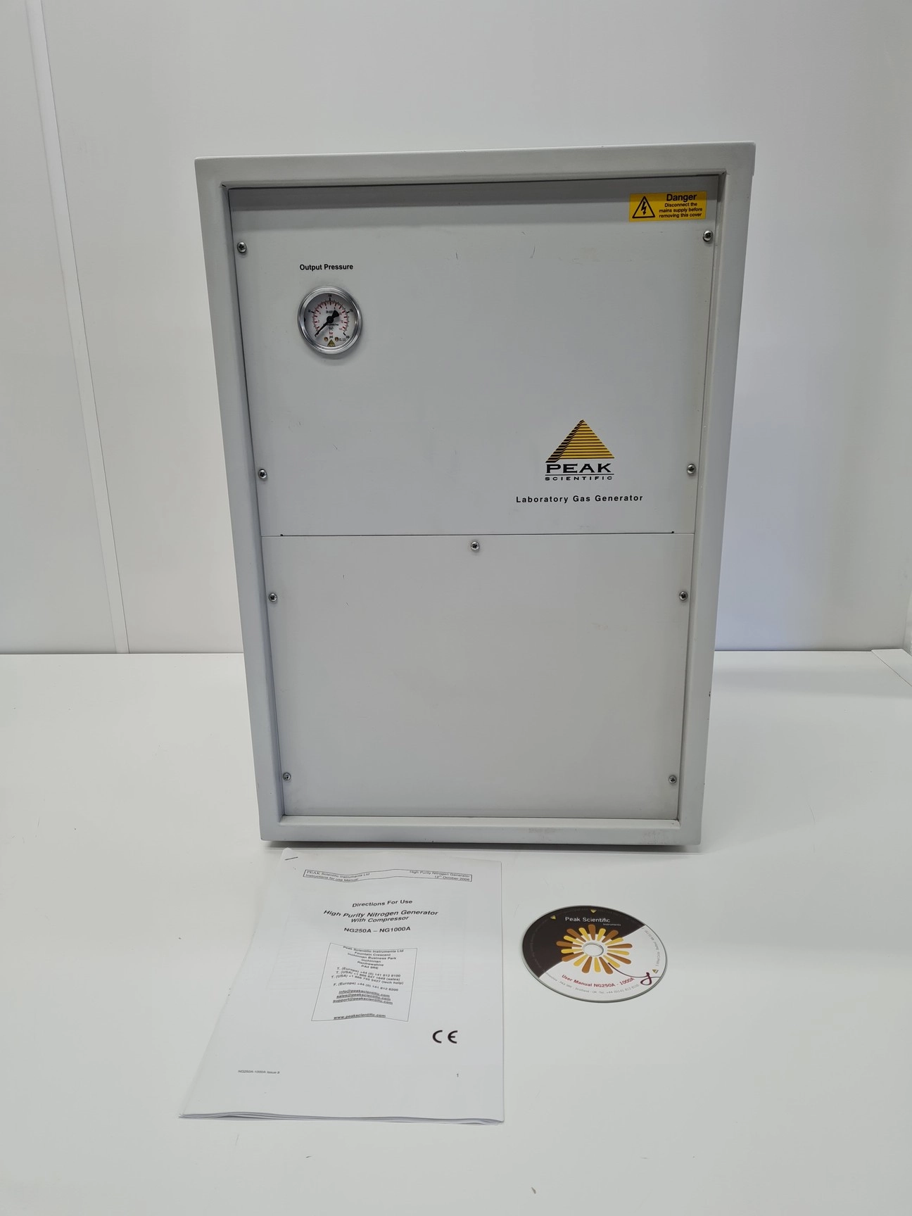 Peak Scientific Nitrogen Gas Generator Model: NG250A Lab