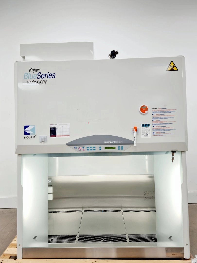 Kojair SL-130 DEF Blue Series Class II Safety Cabinet Lab