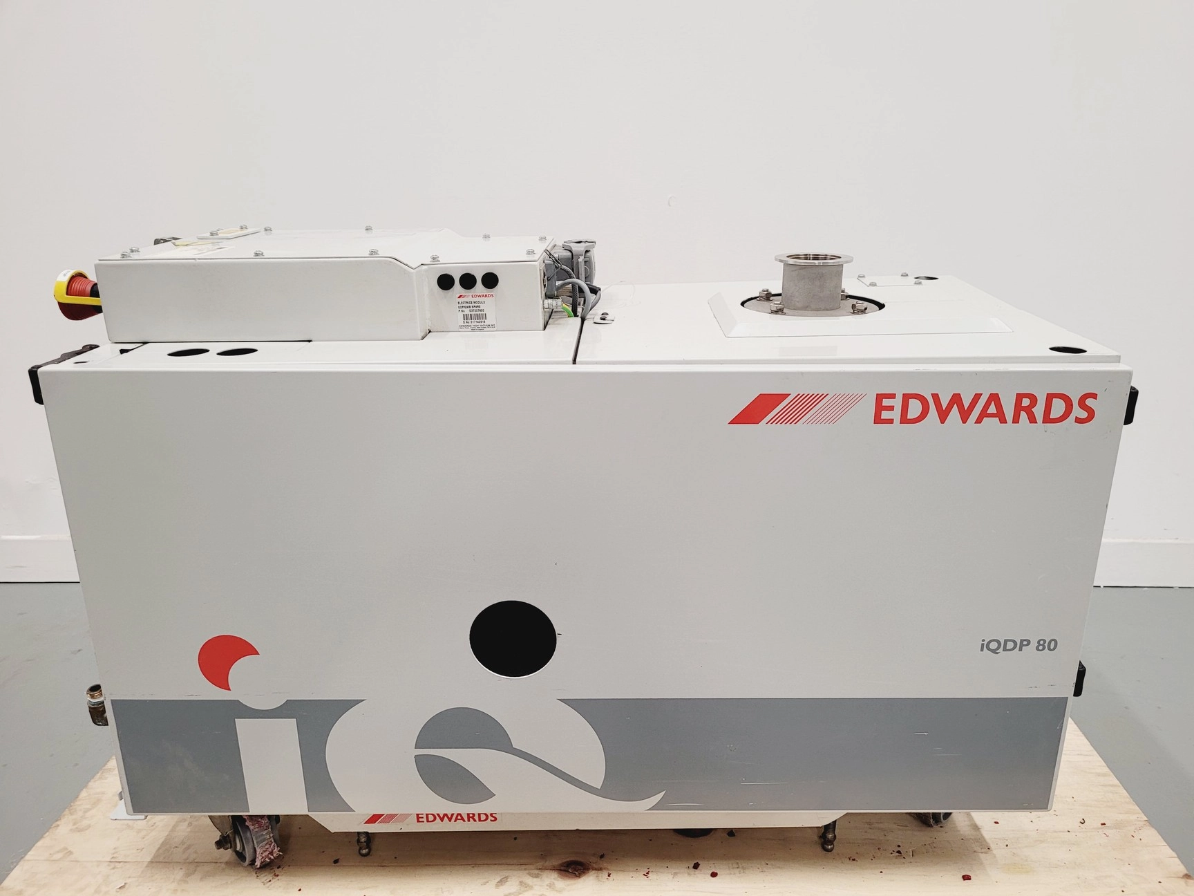 Edwards iQDP80 Dry Vacuum Pump Lab