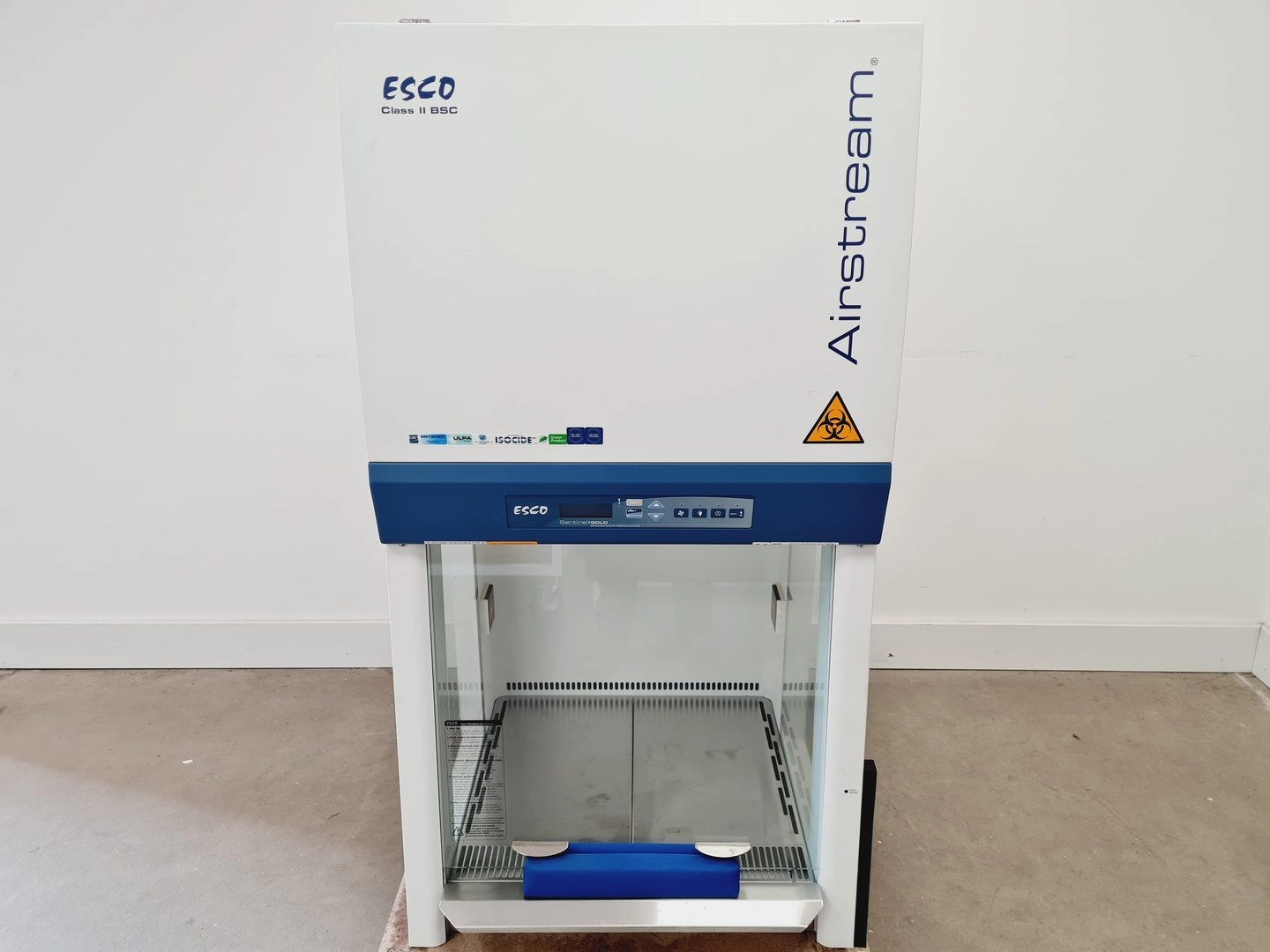 Esco Class 2 Model AC2-2E8 BSC Airstream  Safety Cabinet Lab