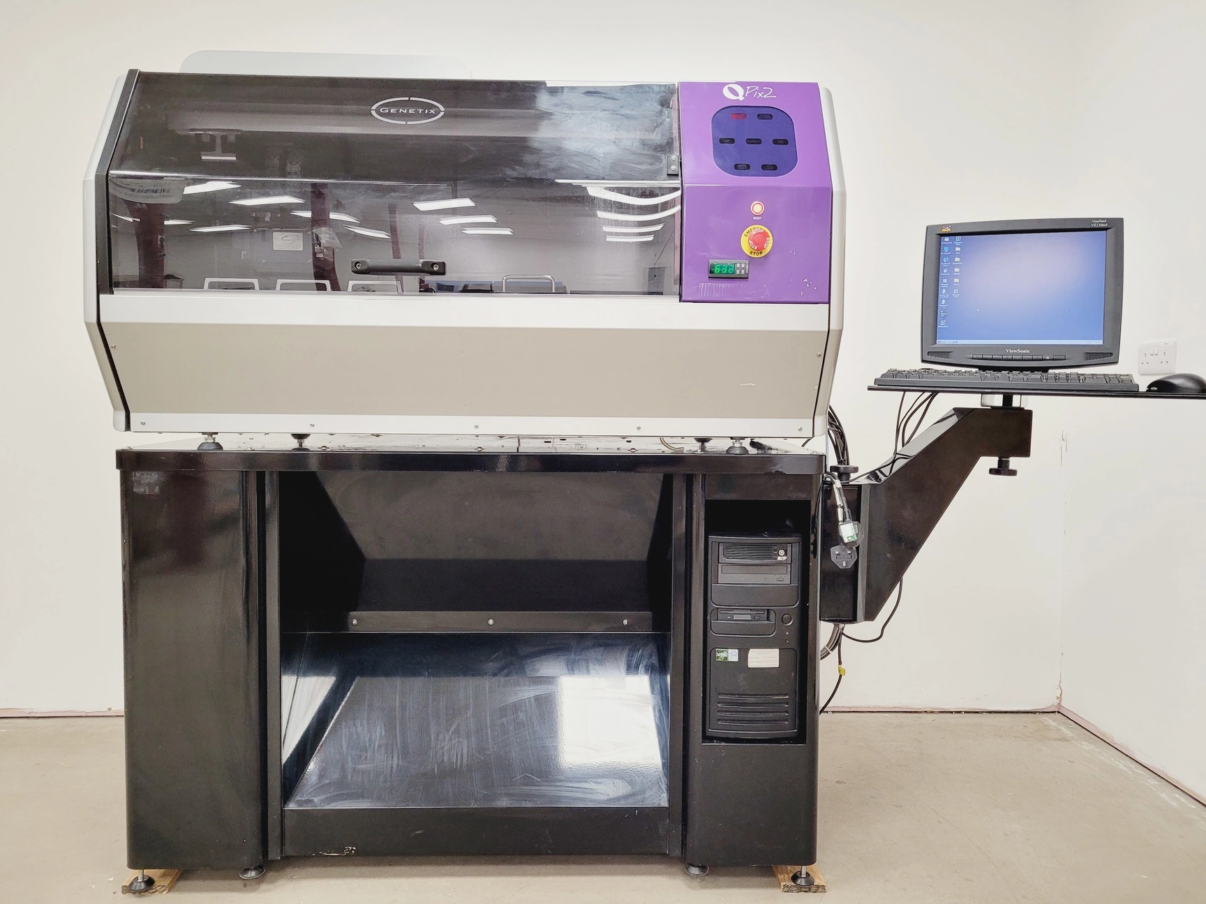 Genetix Qpix2 Benchtop Colony Picker with Software &amp; Accessories Lab