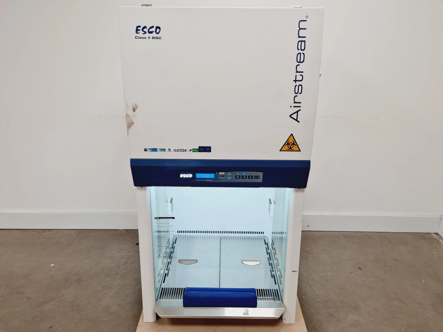 Esco Class 2 BSC Airstream Safety Cabinet Model AC2-2E8  Lab