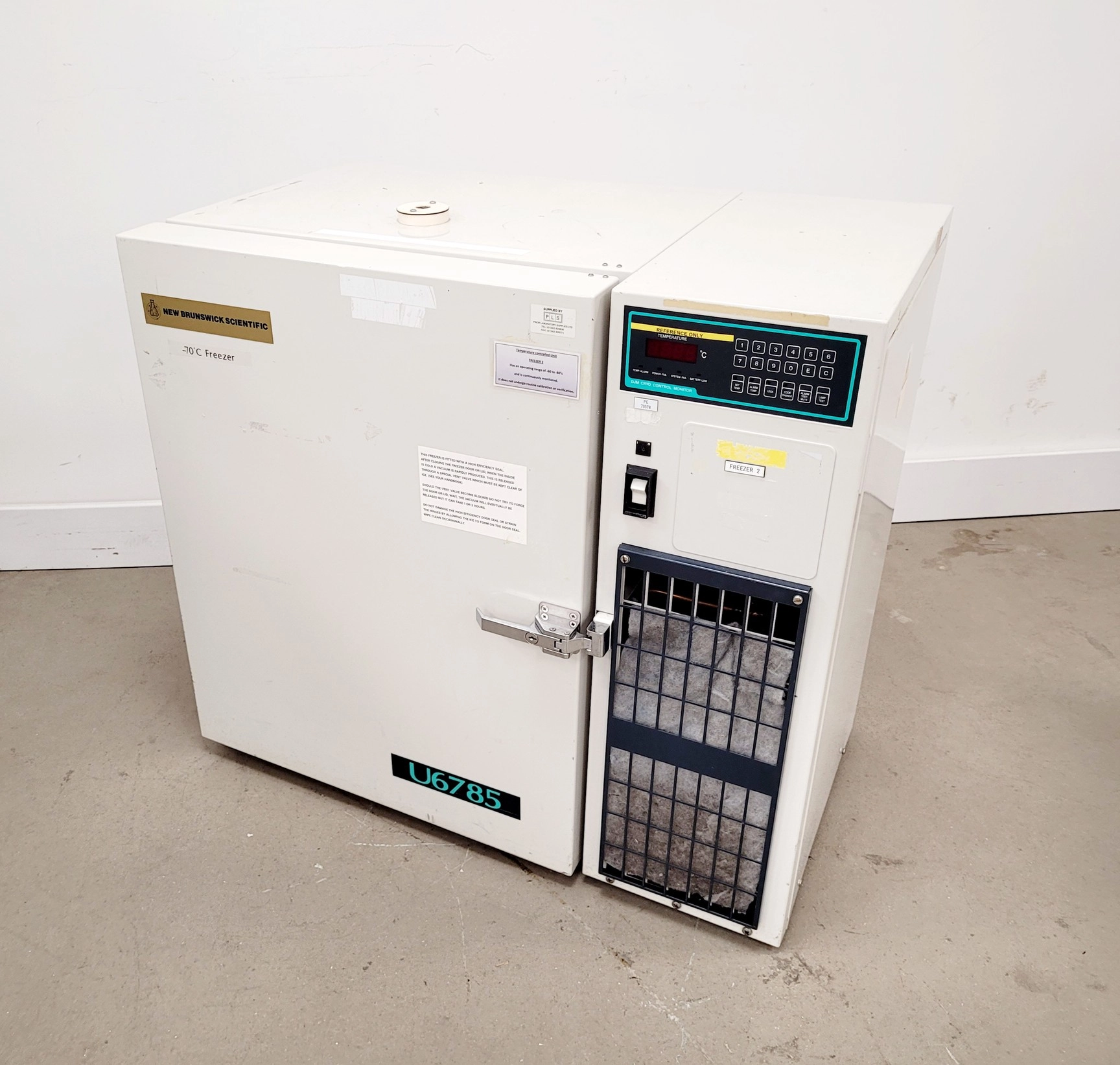 New Brunswick U67-85 U6785 Benchtop Ultra Low Temperature Freezer Lab