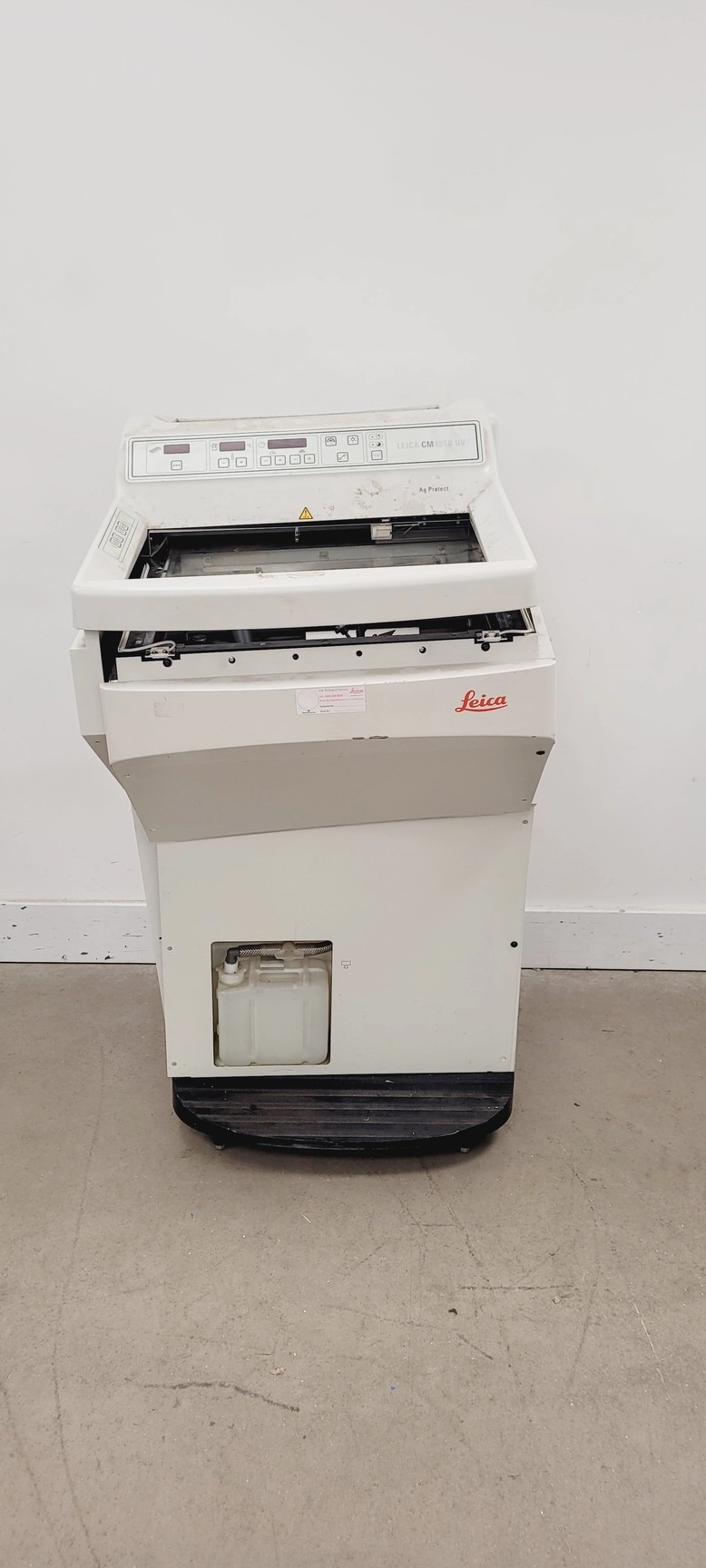 Leica CM 1850 UV Cryostat  Model - CM1850UV-1-1 Lab Spares/Repairs