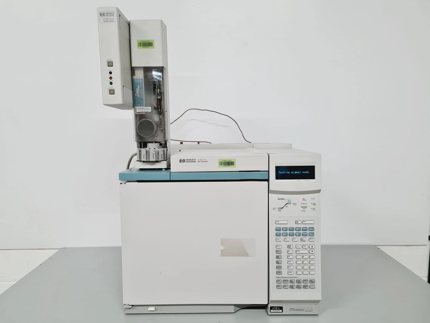 Hewlett Packard Series 6890 GC System with HP 6890 Series Injector