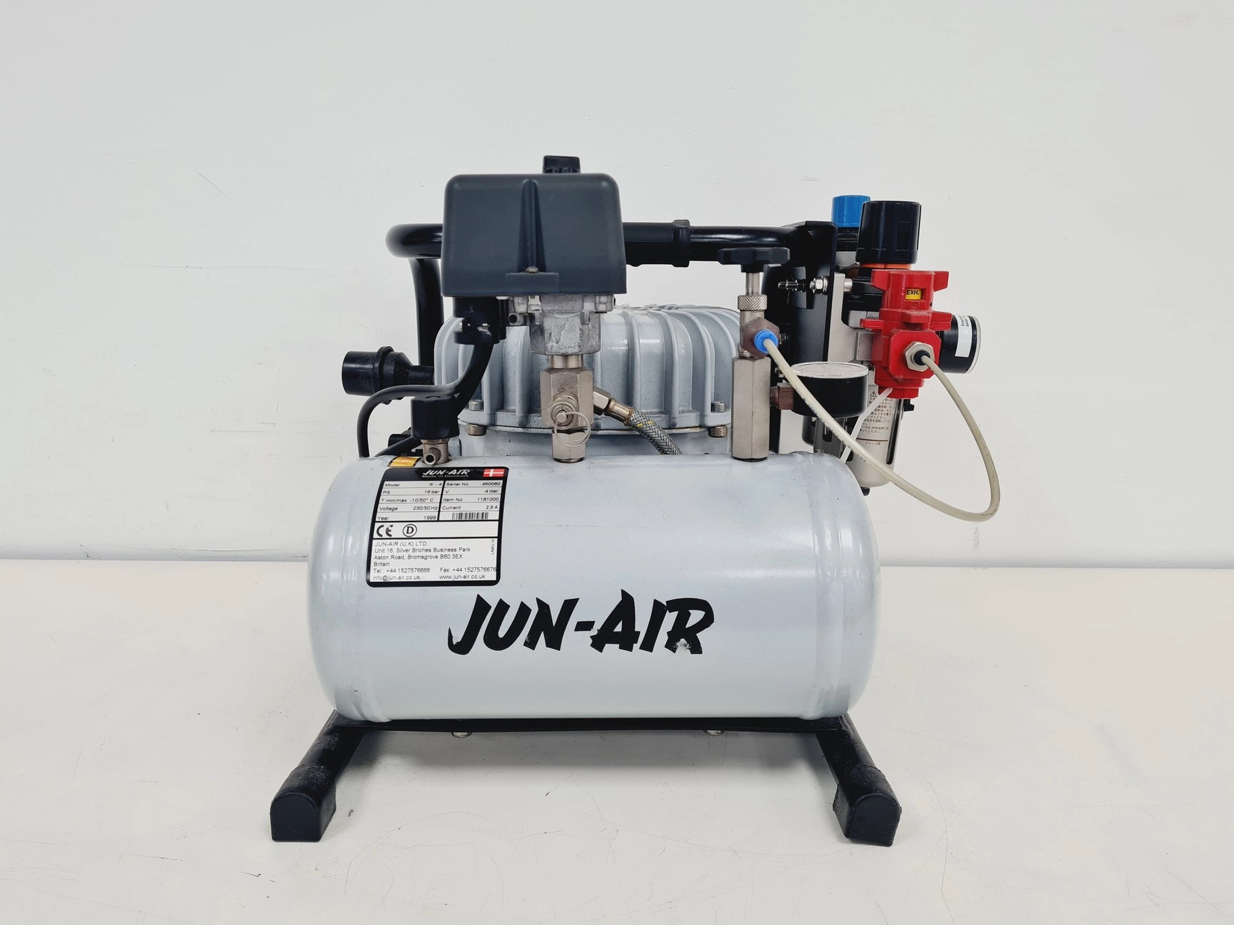 Jun-Air Model 6/6-4 Quiet Running Compressor Lab