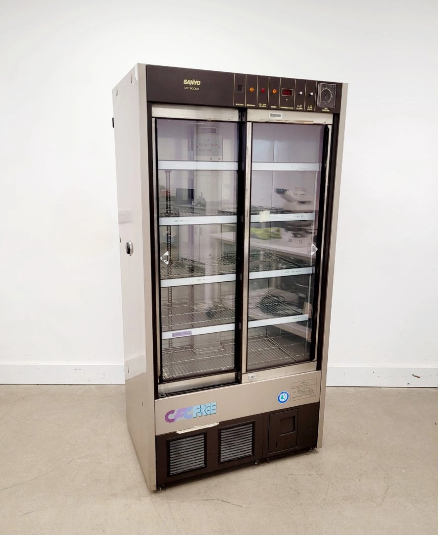 Sanyo Medicool Pharmaceutical Refrigerator  Model - MPR -511 Lab