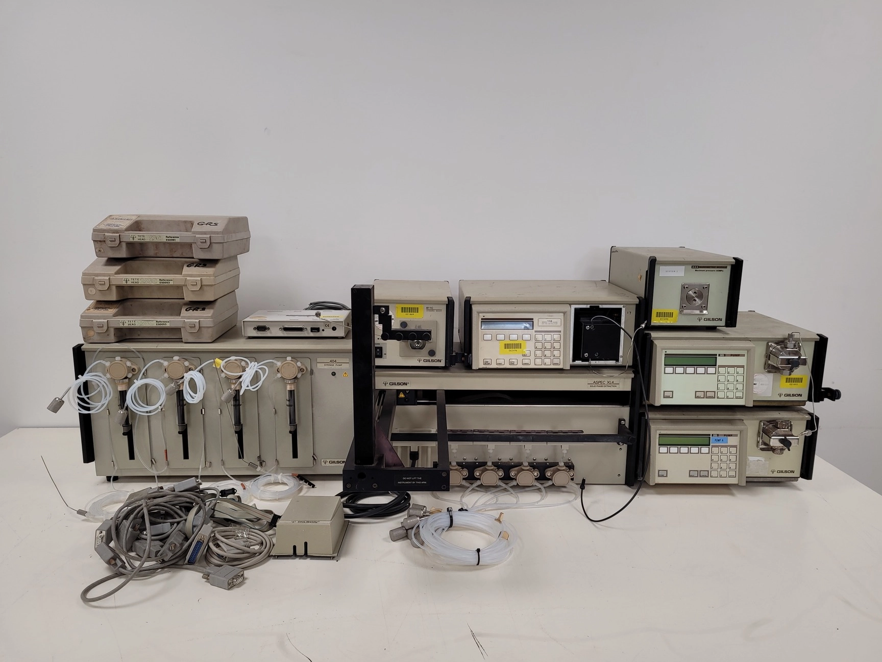 Gilson Aspec XL4  HPLC System - 305 Pump, 805 Manometric Module, 811C Mixer Lab