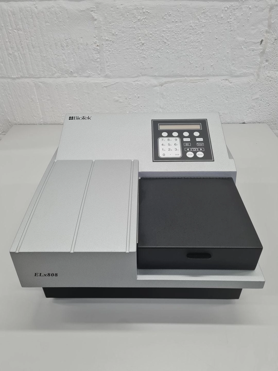 BioTek Model: ELx808 Microplate Reader Lab