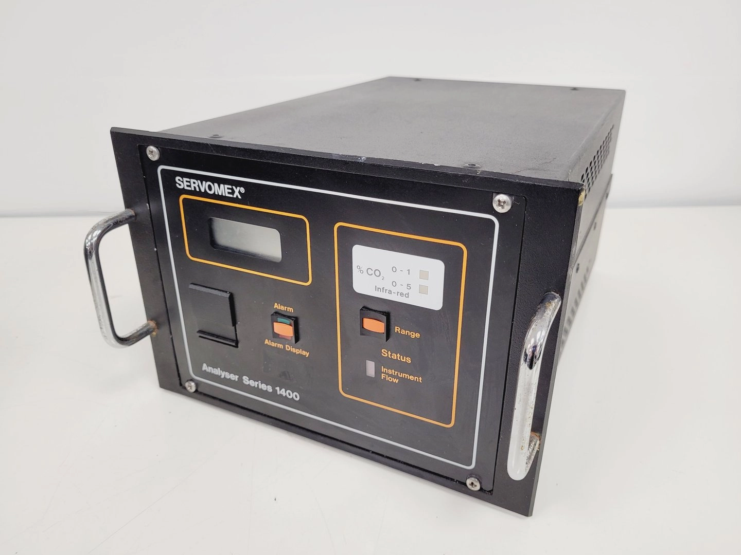 Servomex Analyser Series 1400 CO2 Analyser Lab