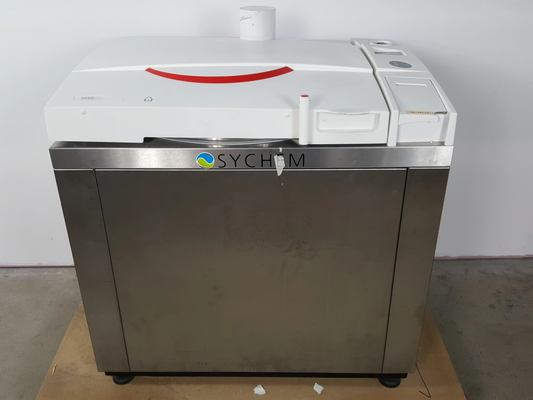 Tuttnauer Vertical Laboratory Autoclave 5050ELV D Steriliser Lab 110L Faulty