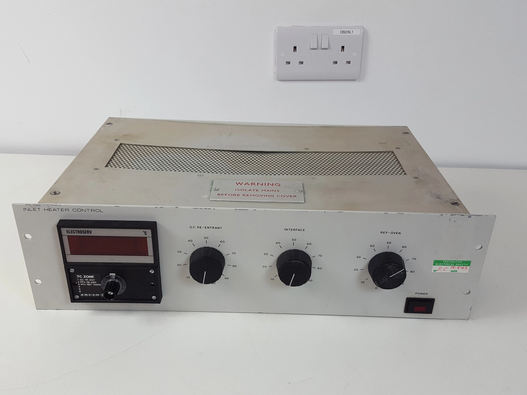 Kratos Analytical Instruments  Inlet Heater Control  DRG No. A23689W-R3 Lab