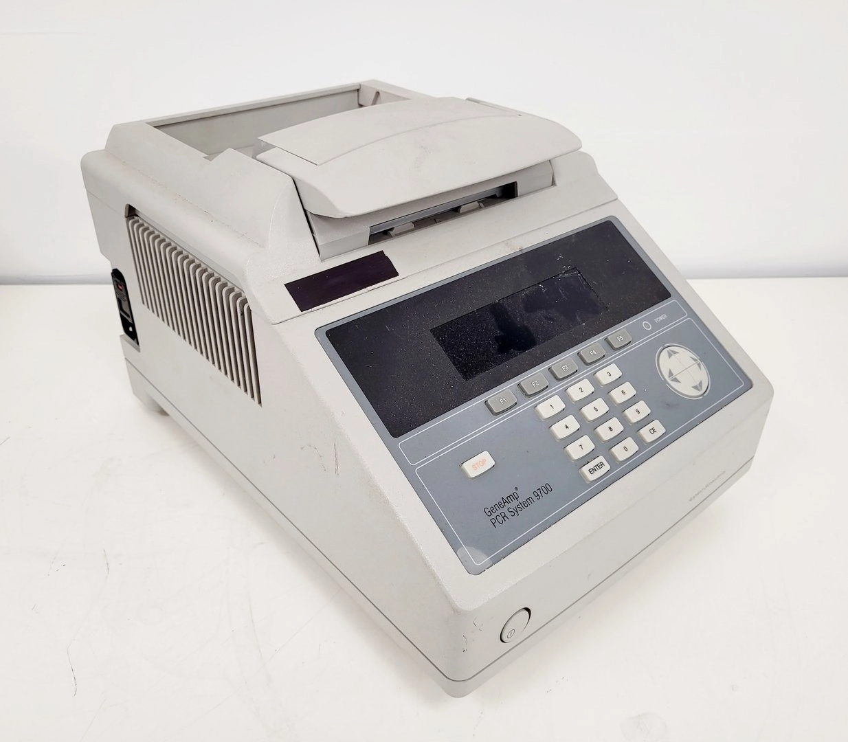 Applied Biosystems GeneAmp PCR System 9700 96 x 0.2ml Lab