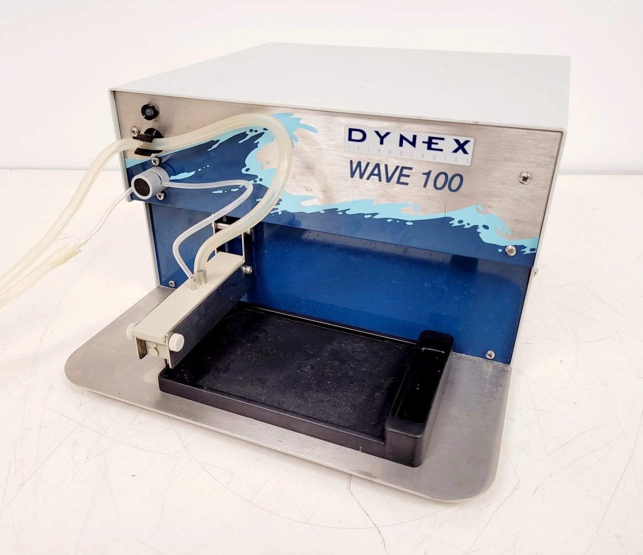 Dynex Technologies Wave 100  Microtiter Plate Washer  Lab