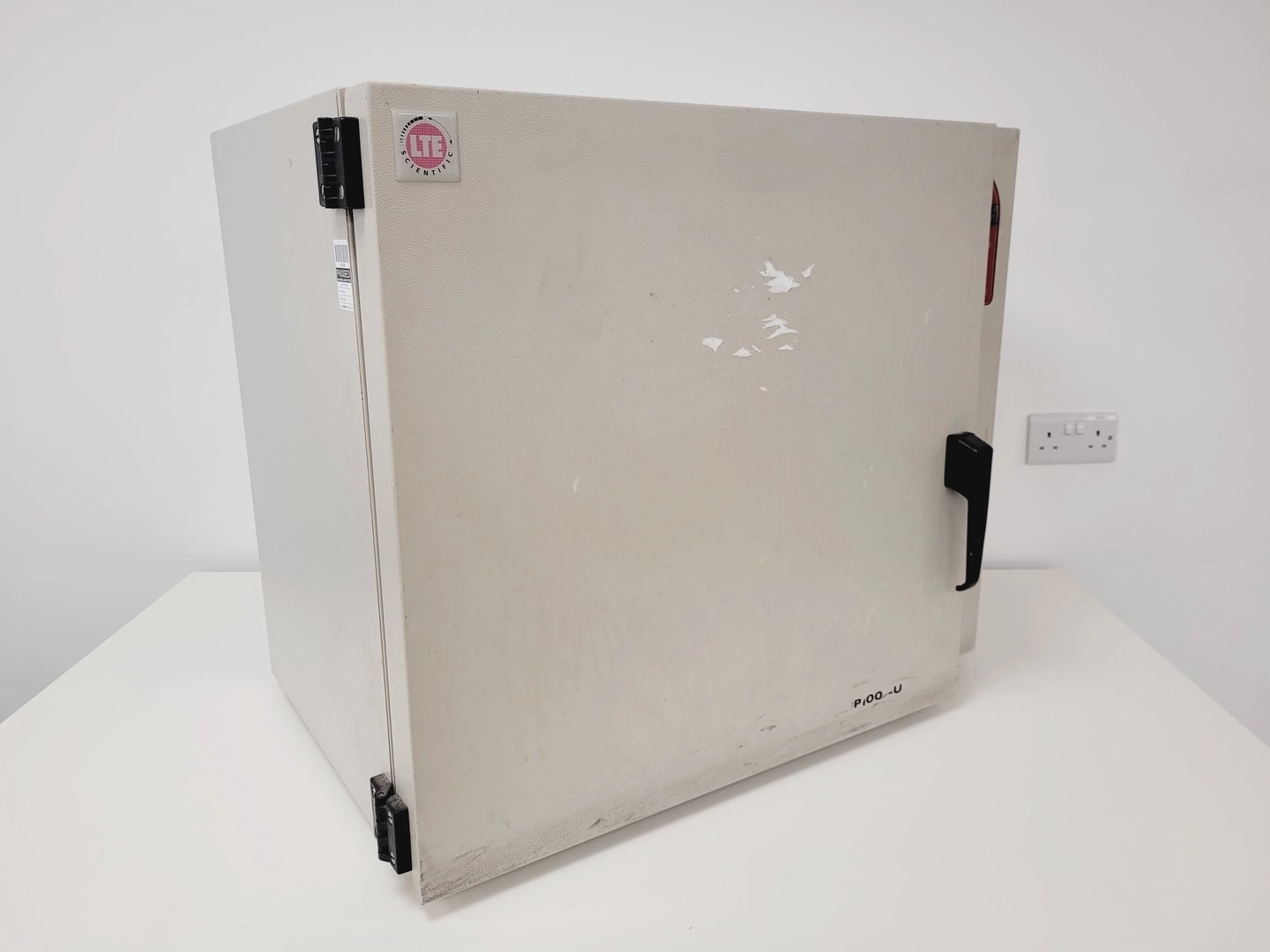 LTE Scientific IP100-U Laboratory Incubator Lab