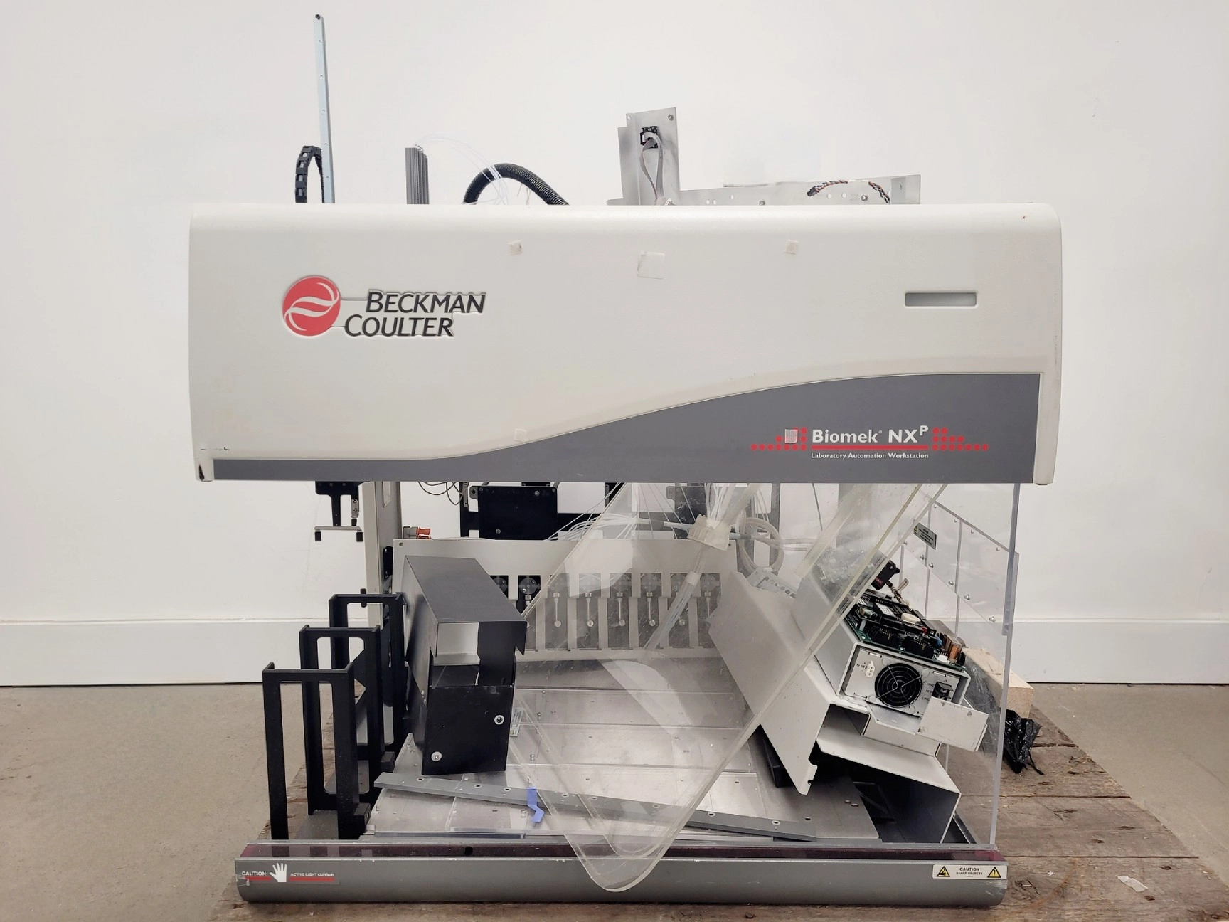 Beckman Coulter Biomek NXp Liquid Handling Robot Lab