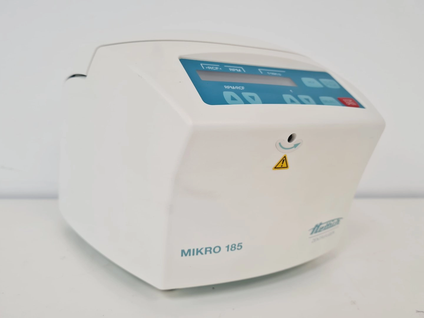 Hettich Mikro 185 Benchtop Microcentrifuge with 13300rpm Rotor Lab