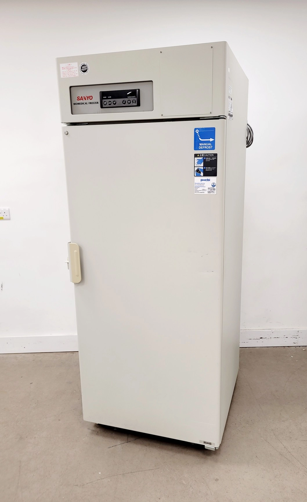 Sanyo Model - MDF-U730M Biomedical Freezer Lab