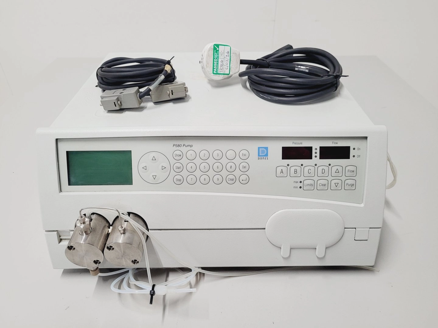 Dionex P580A Low Pressure Gradient Degassing Pump Lab