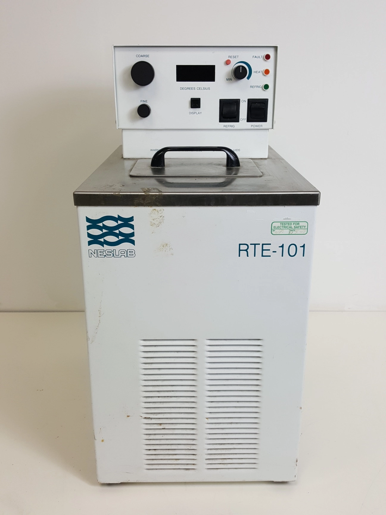 Neslab RTE-101 Refrigerated Water Bath Circulator  Lab