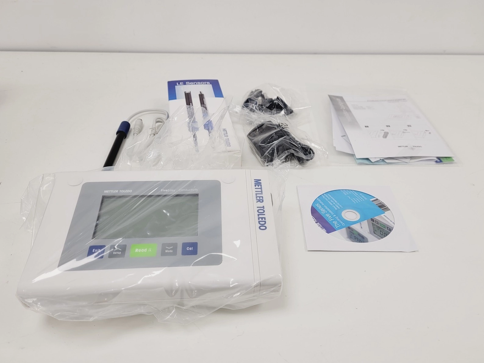 Mettler Toledo FiveEasy F30 Conductivity Meter Lab