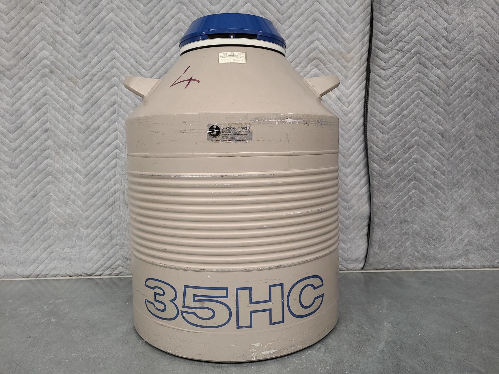 Union Carbide 35HC Liquid Nitrogen Cryogenic Storage Dewar (35L) Lab