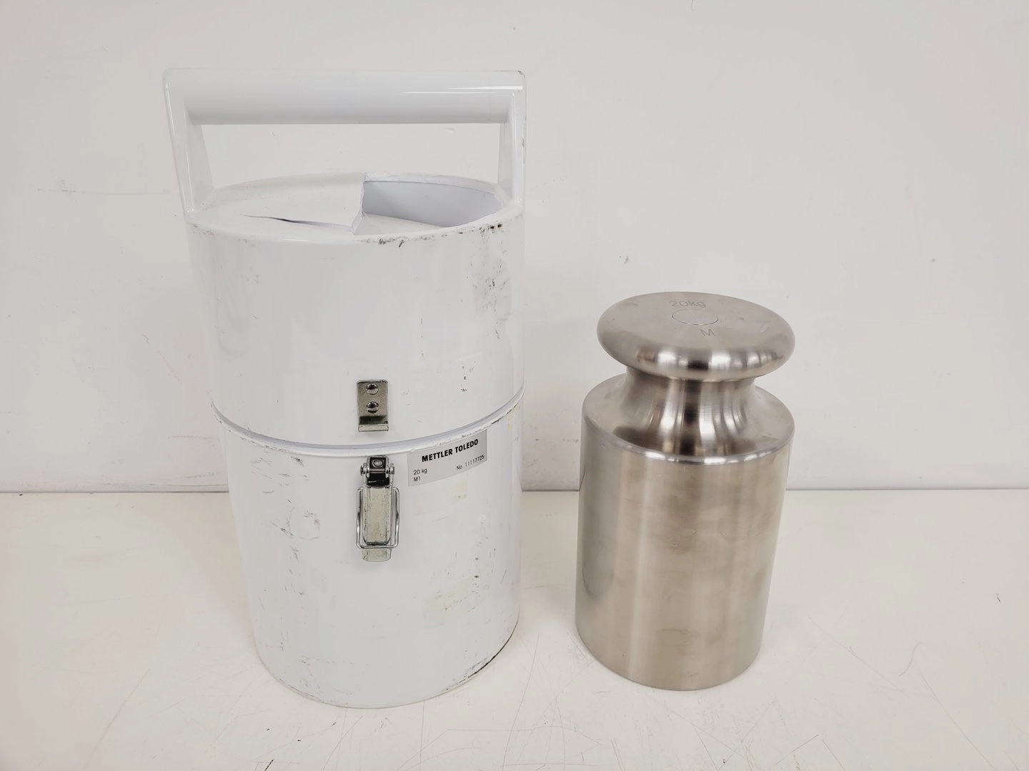 Mettler Toledo 20KG Calibration Weight M1 Class 11117725 Lab