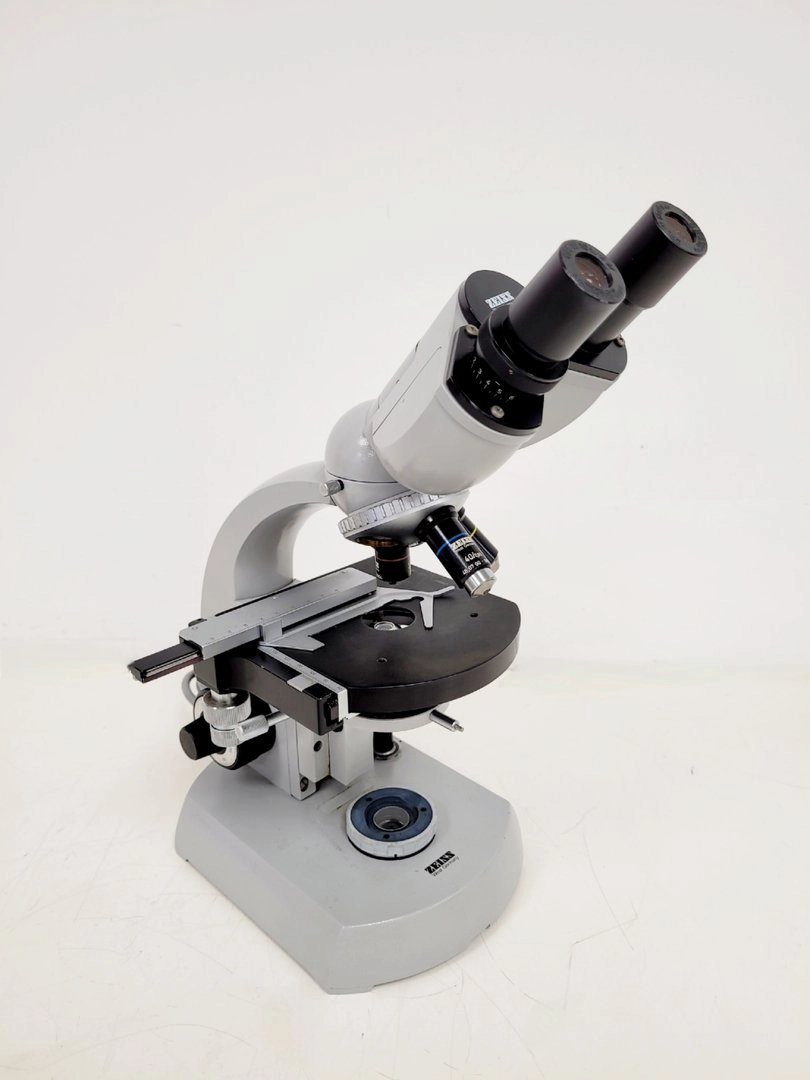 Carl Zeiss Binocular Microscope w/ 3 Objectives 160/0.17 Lab