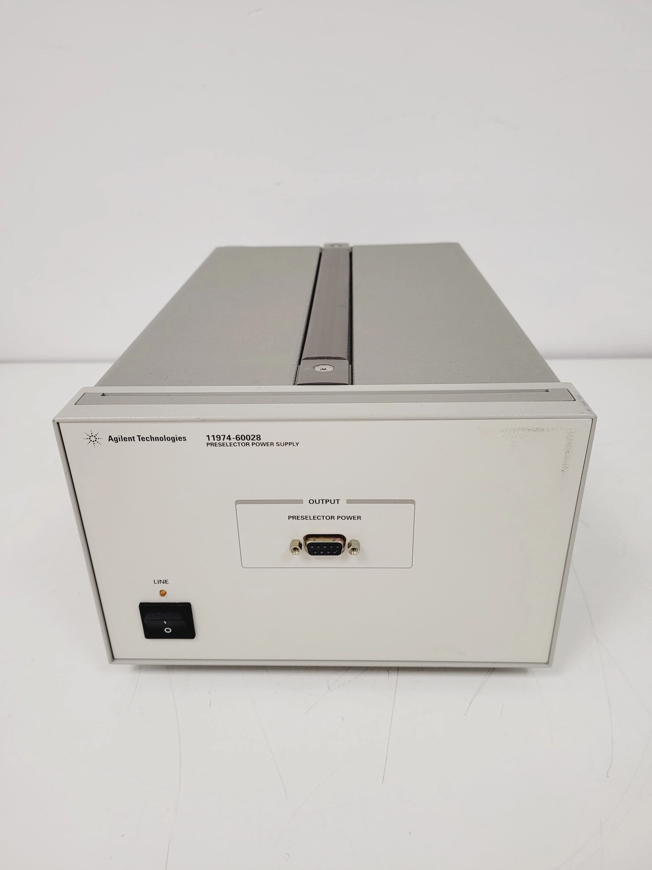 Agilent Technologies  Preselector Power Supply    Model 11974-60028 Lab