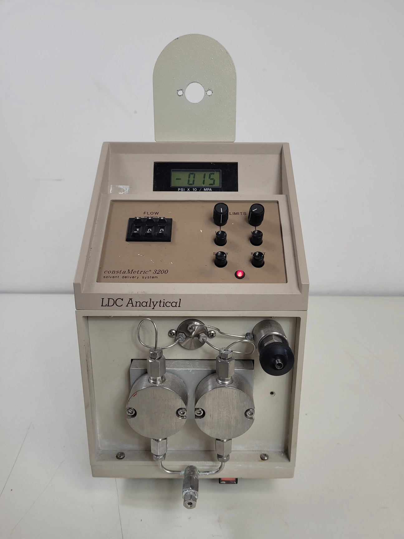 LDC Analytical Solvent Delivery System Consta Metric 3200 Lab