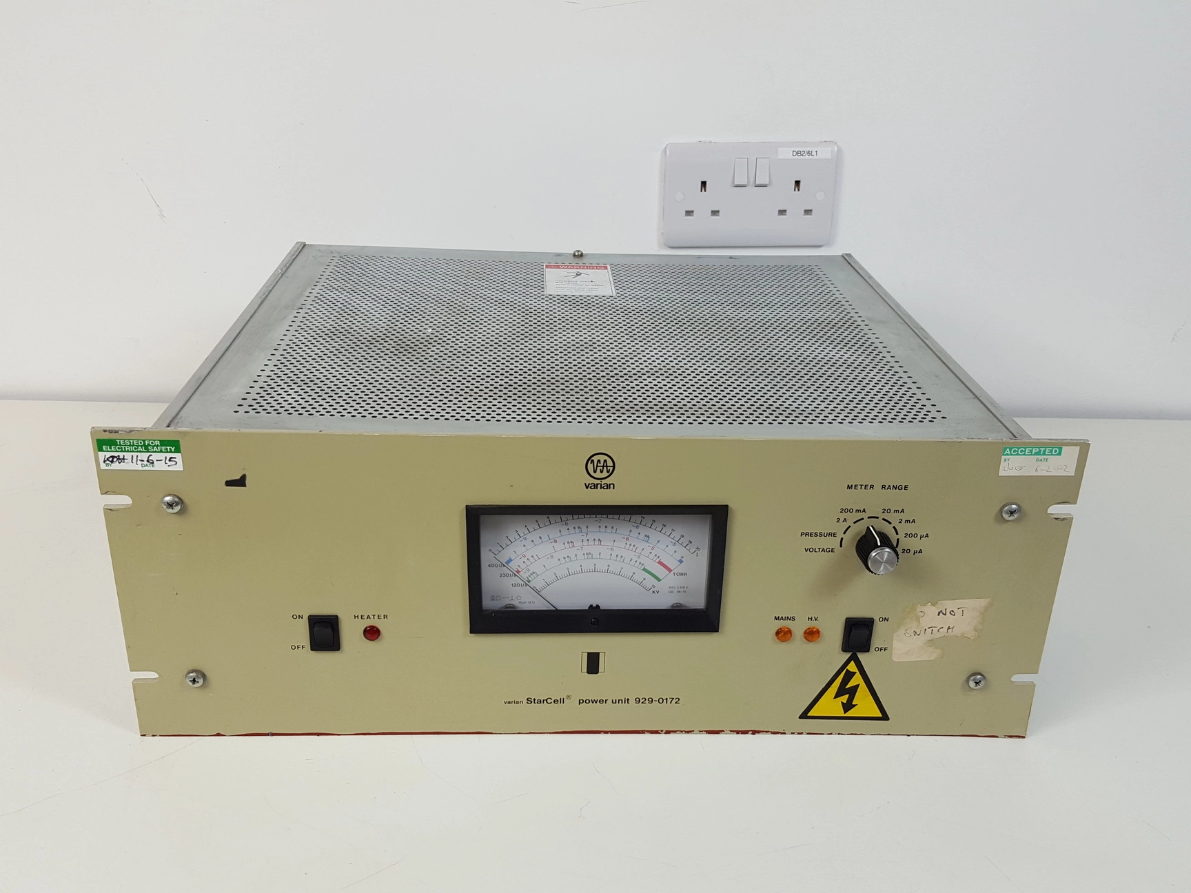 Varian StarCell Power Supply Unit  Model: 9290172 Lab