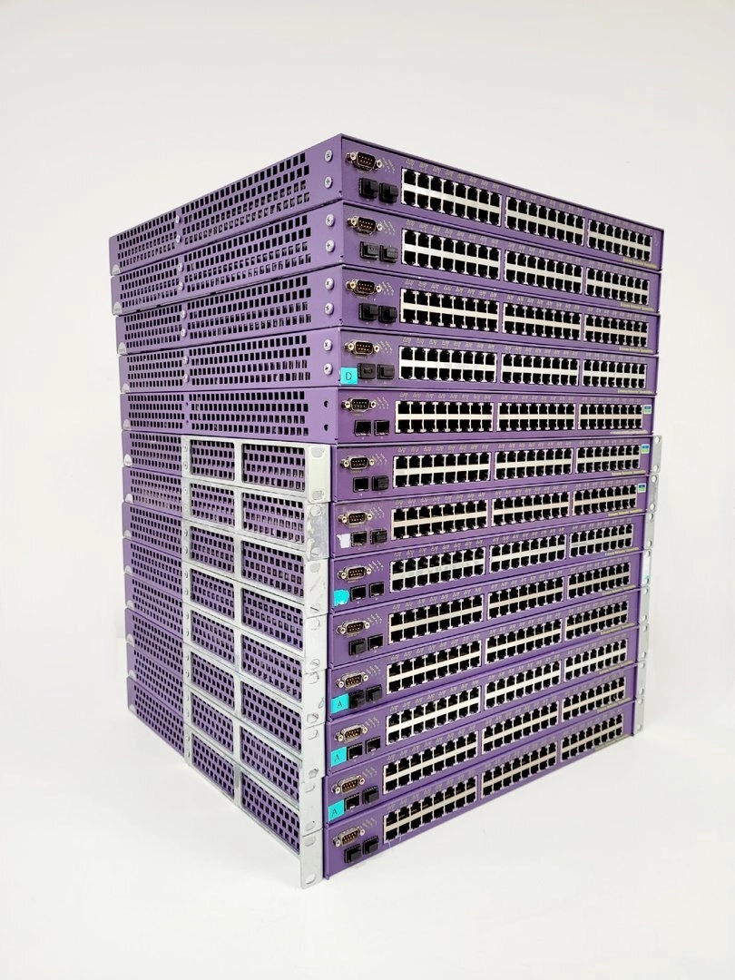 13 x Extreme Network Summit 48Si Fast Port Ethernet Switches 15601 48 Port Lab