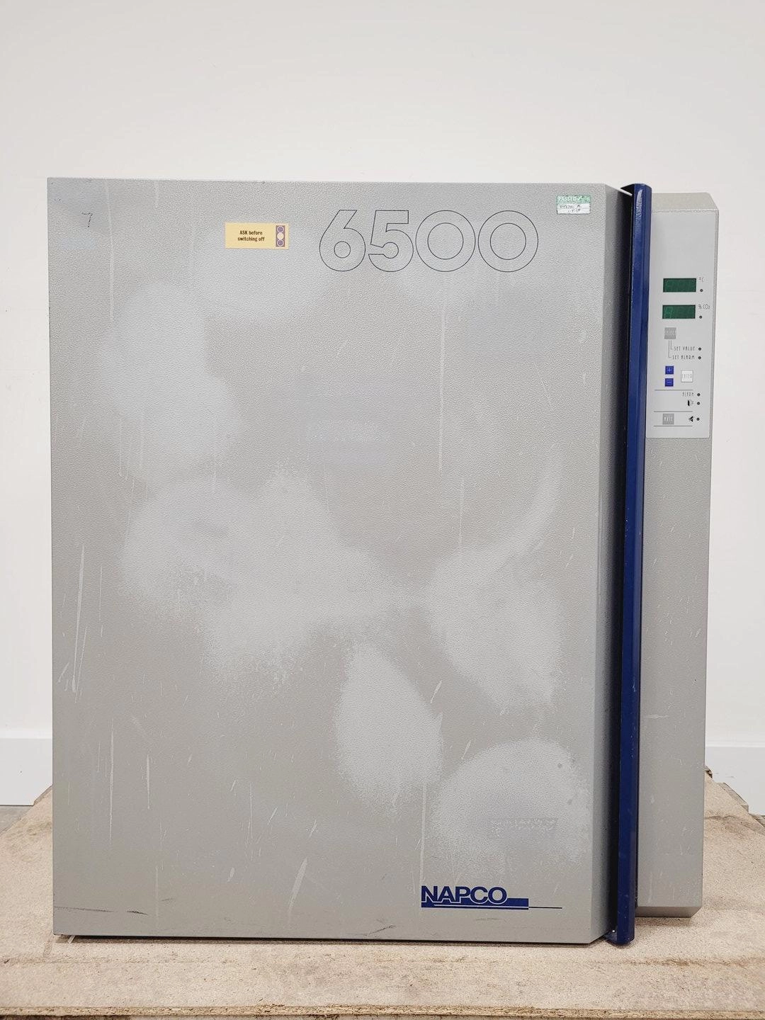 Jouan SA CO2 Incubator Napco 6500 TC Laboratory Incubator Lab