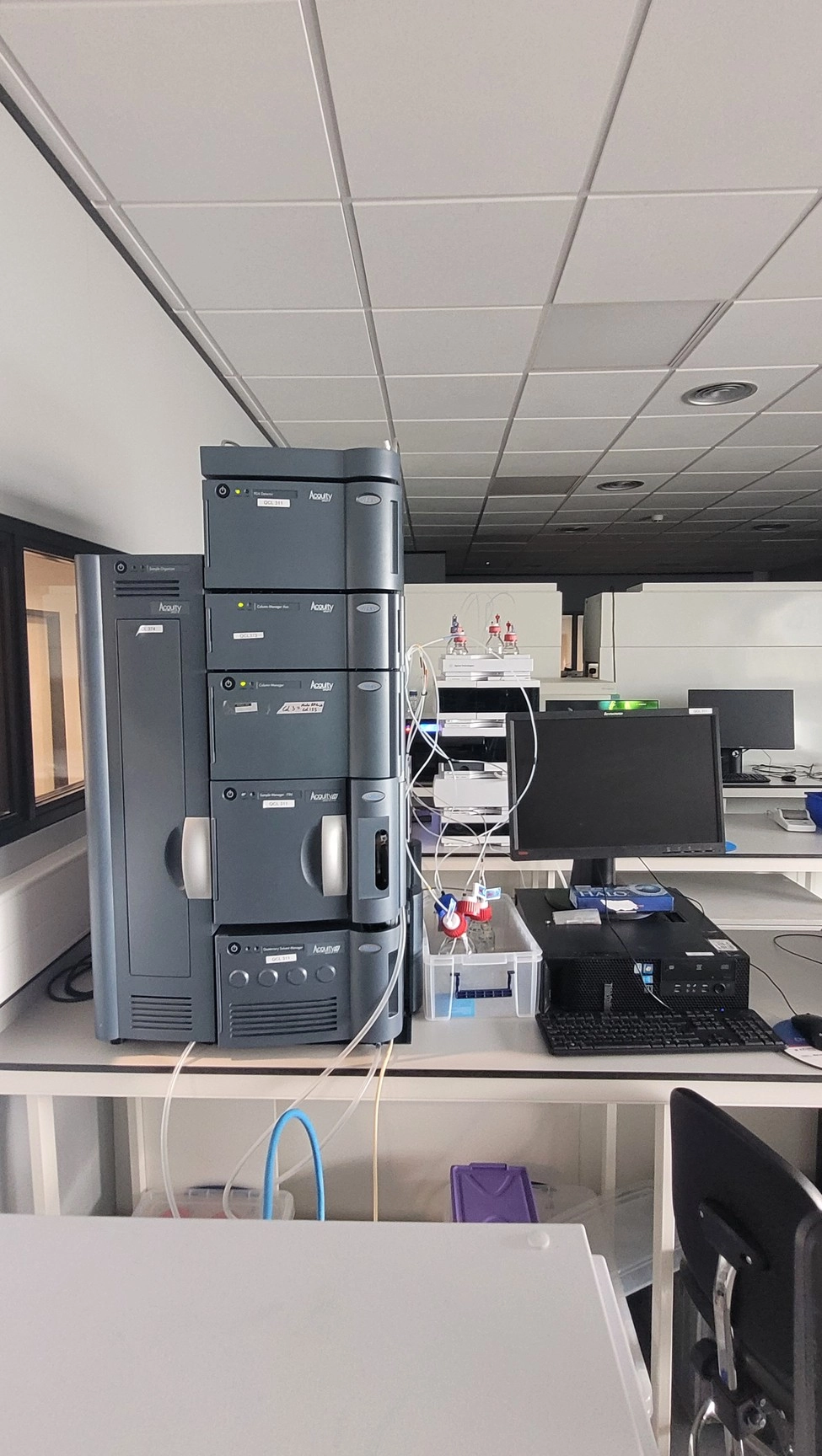 Waters Acquity H-Class UPLC System Lab