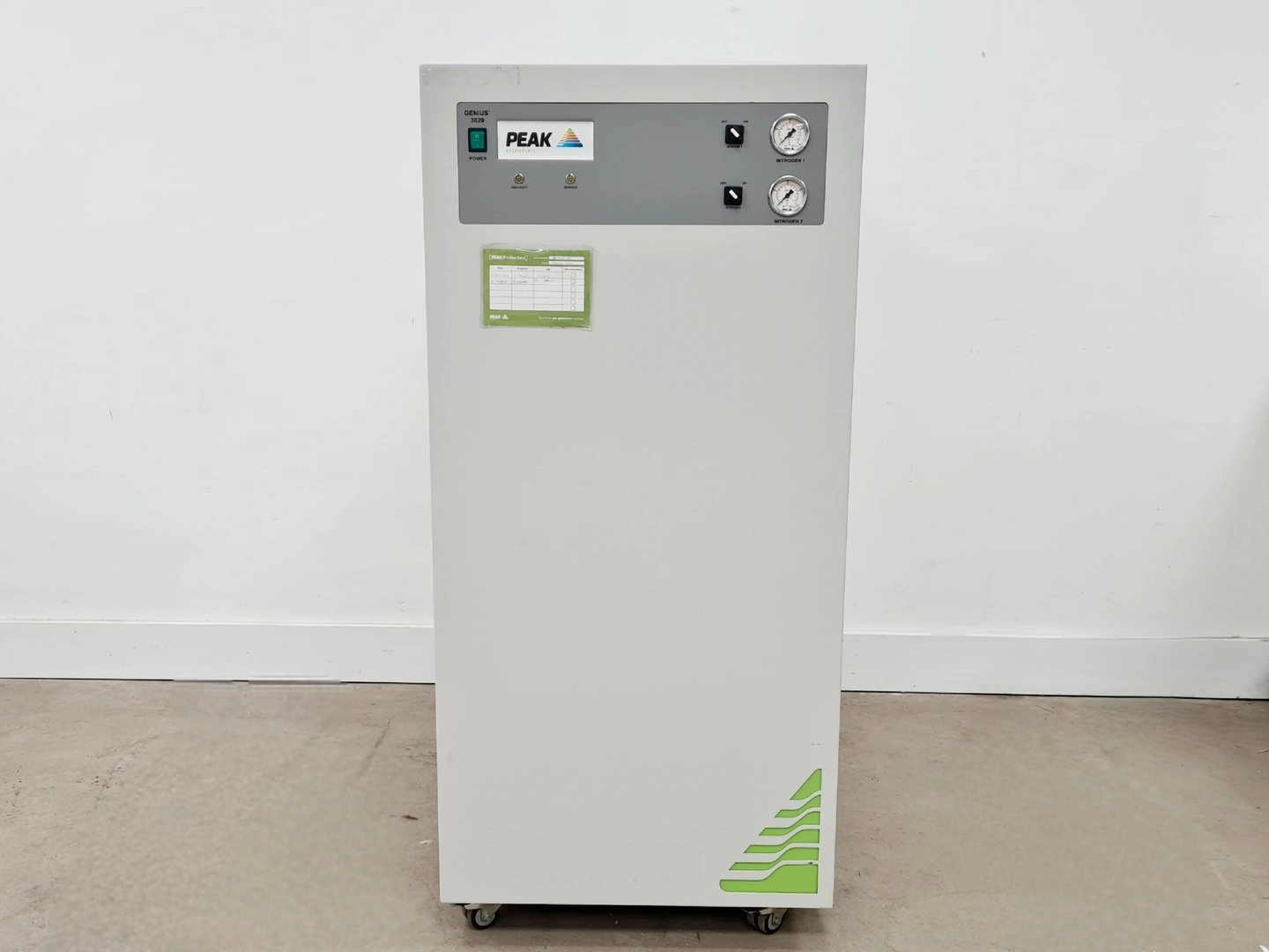 Peak Scientific Genius 3020 Nitrogen Generator Lab