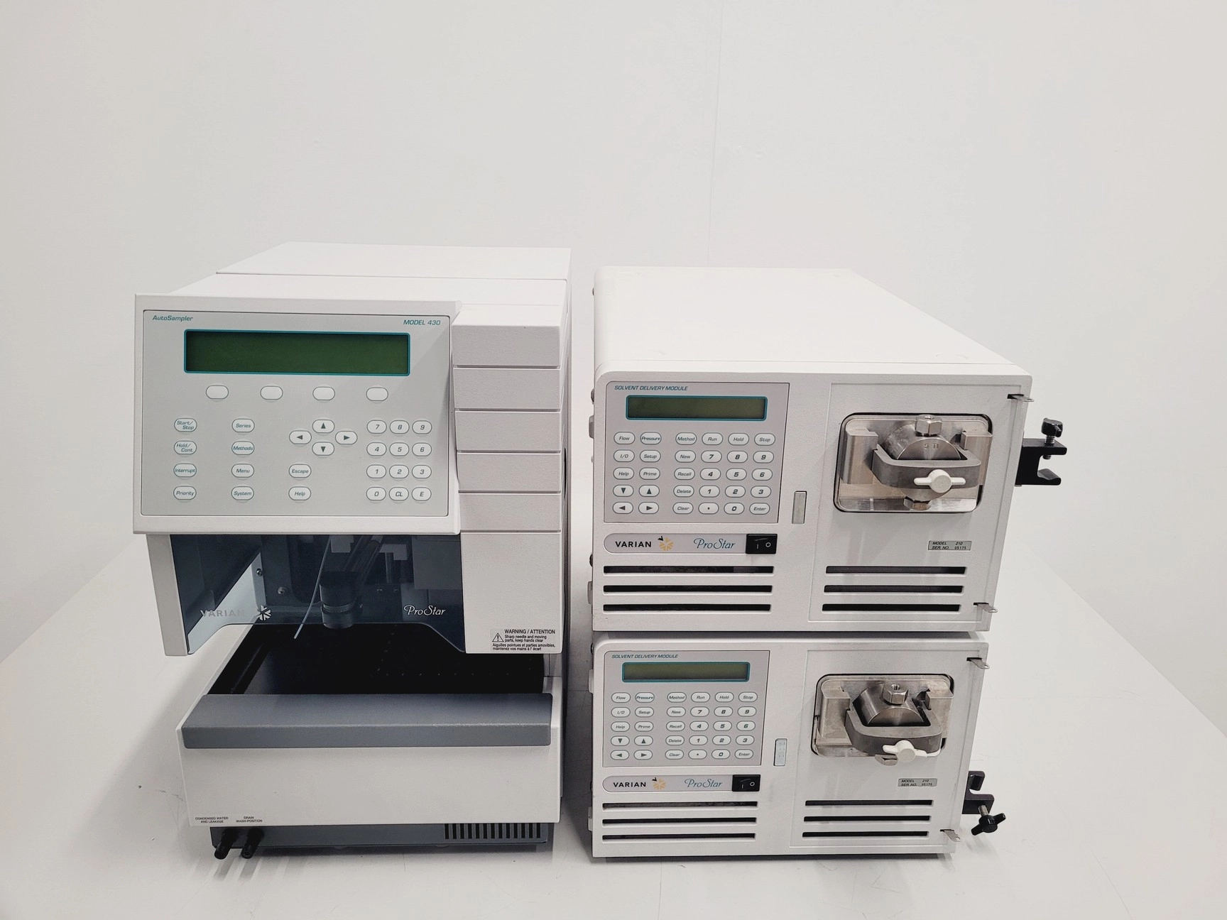 Varian Prostar HPLC Units 430 Autosampler, 2 x 210 Solvent Delivery Modules Lab