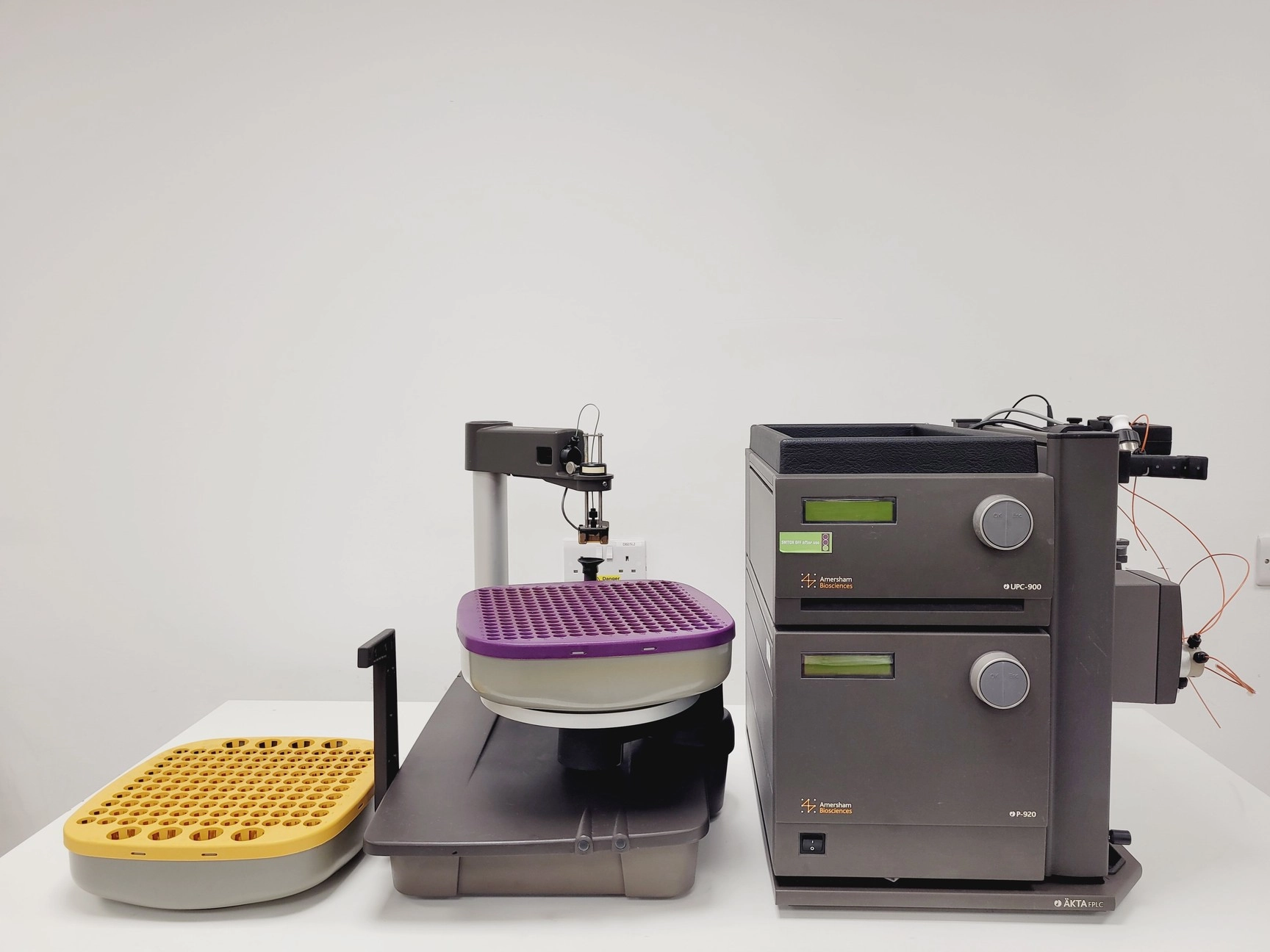 Amersham Biosciences ATKA FPLC System, P-920, UPC-900, Frac-950, M-925 Lab