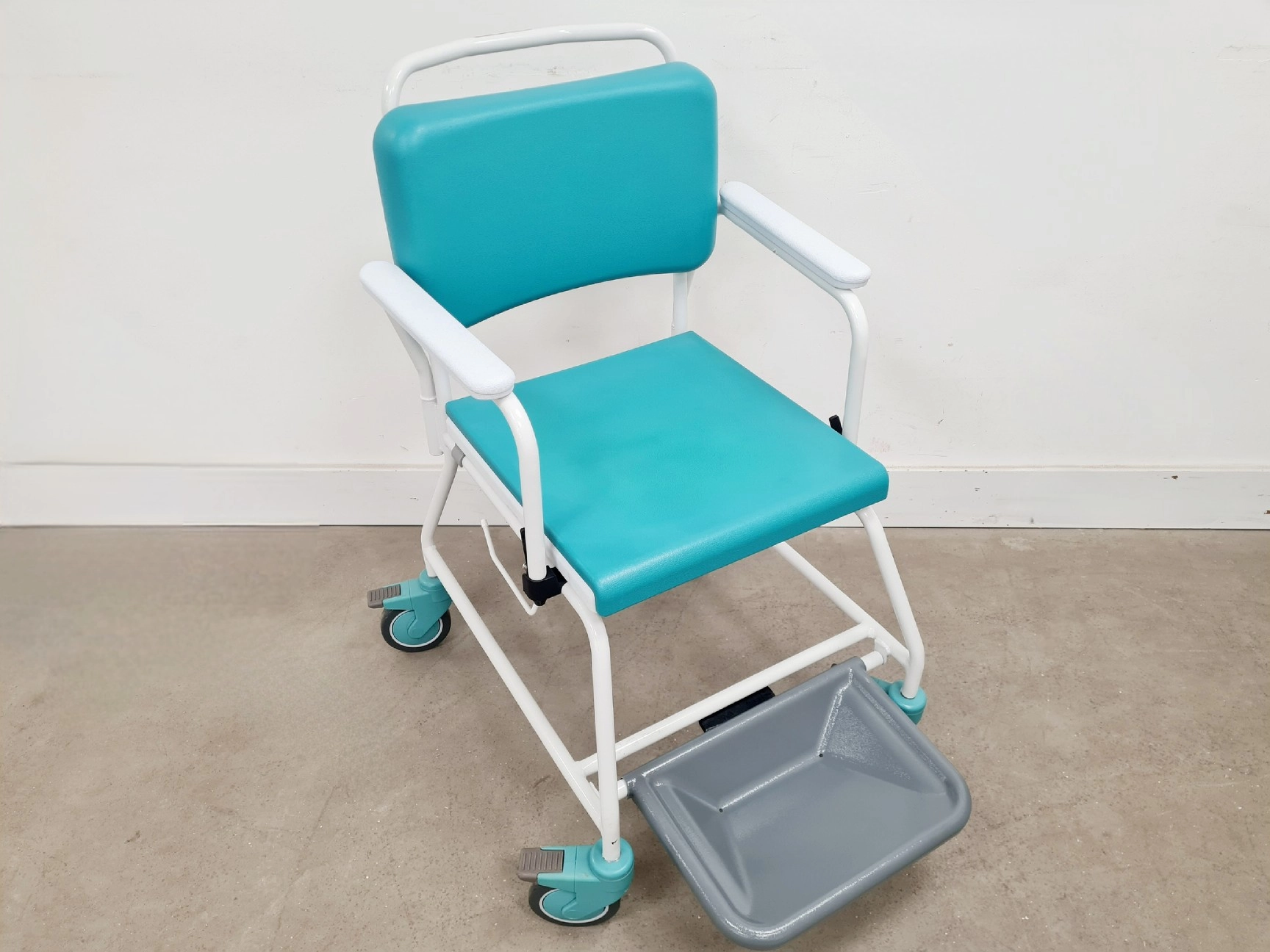 Vernacare Vernachair All-In-One Commode