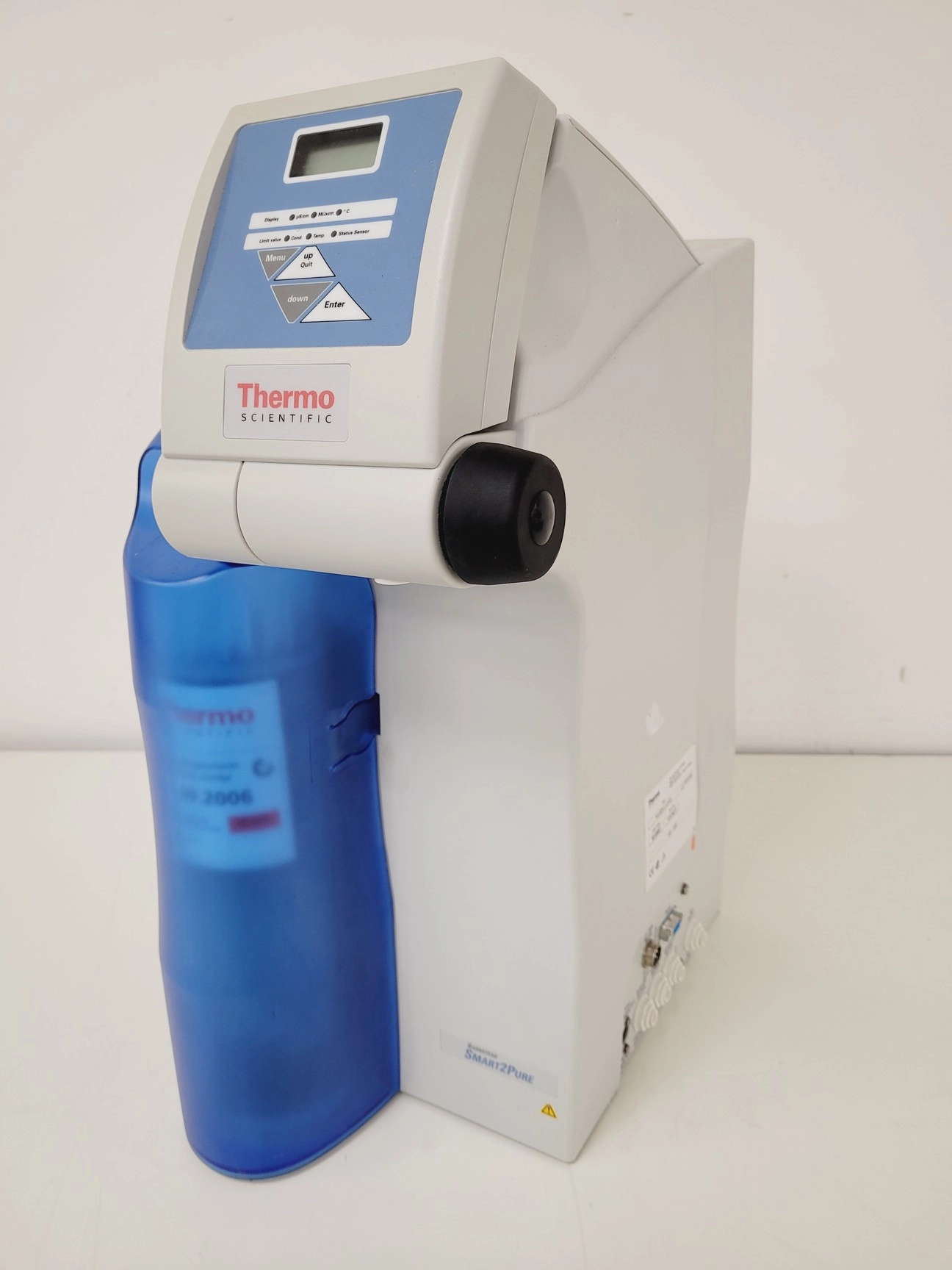 Thermo Scientific Water Purification System Smart2Pure Lab