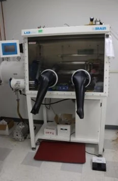 MBraun LABstar Pro InertGas Glove Box Workstation